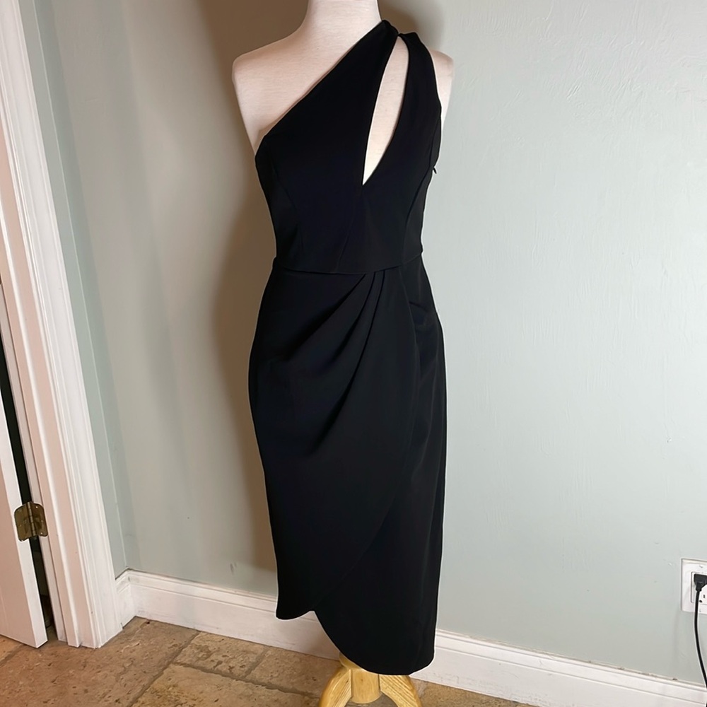 Black New with tags Lulus Cocktail dress